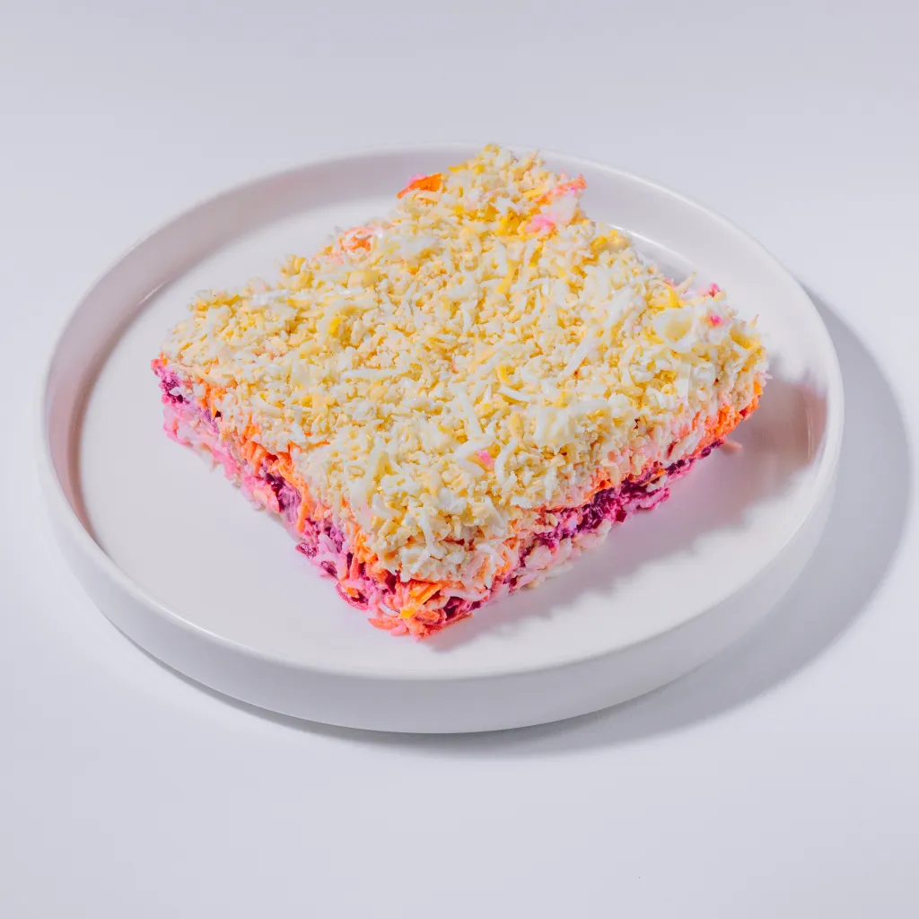 Салат Овощной слоеный