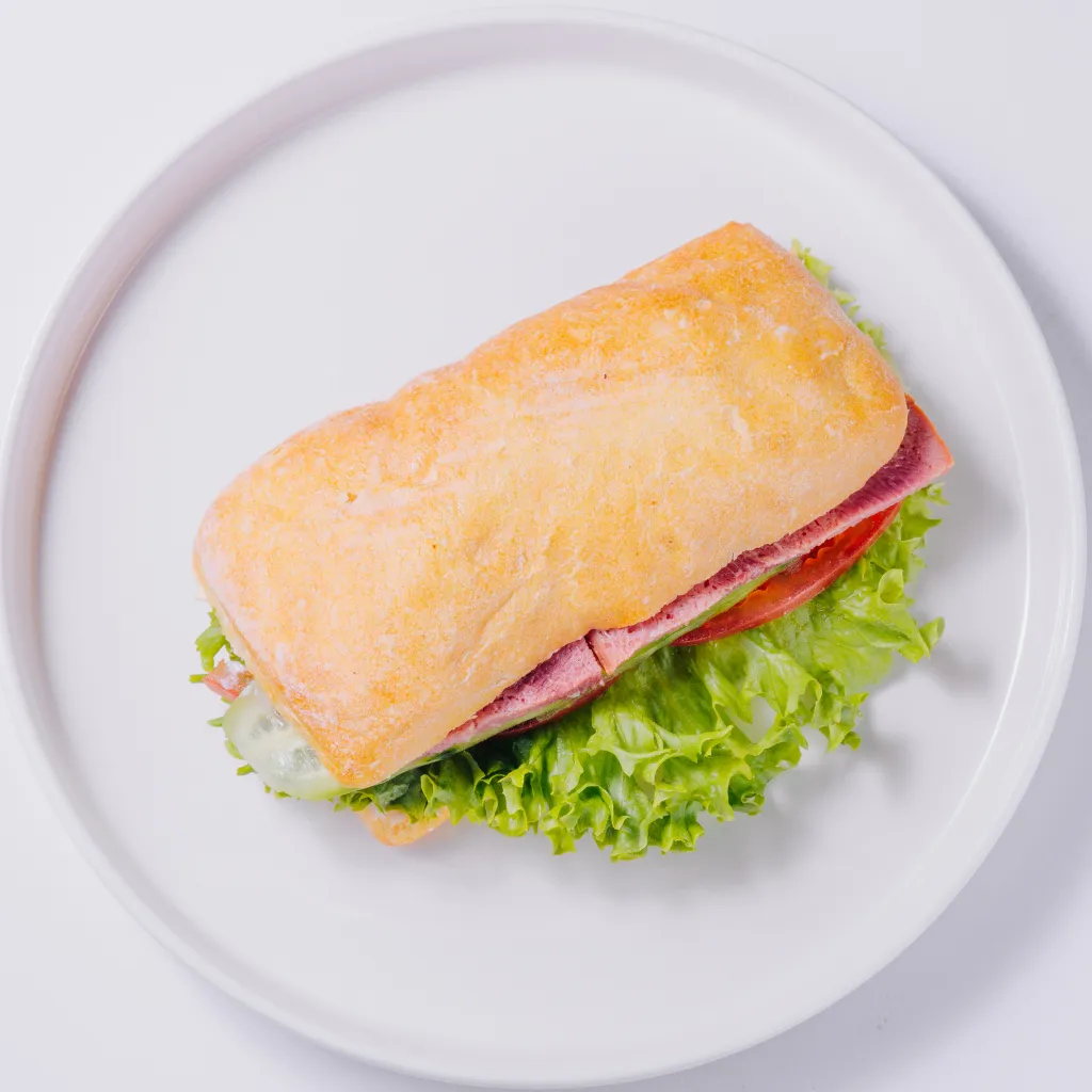 Панини с говяжьей ветчиной