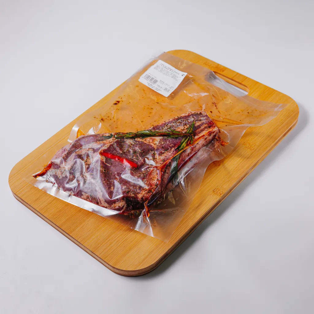 Стейк из говядины Томагавк в маринаде вакуумная упаковка