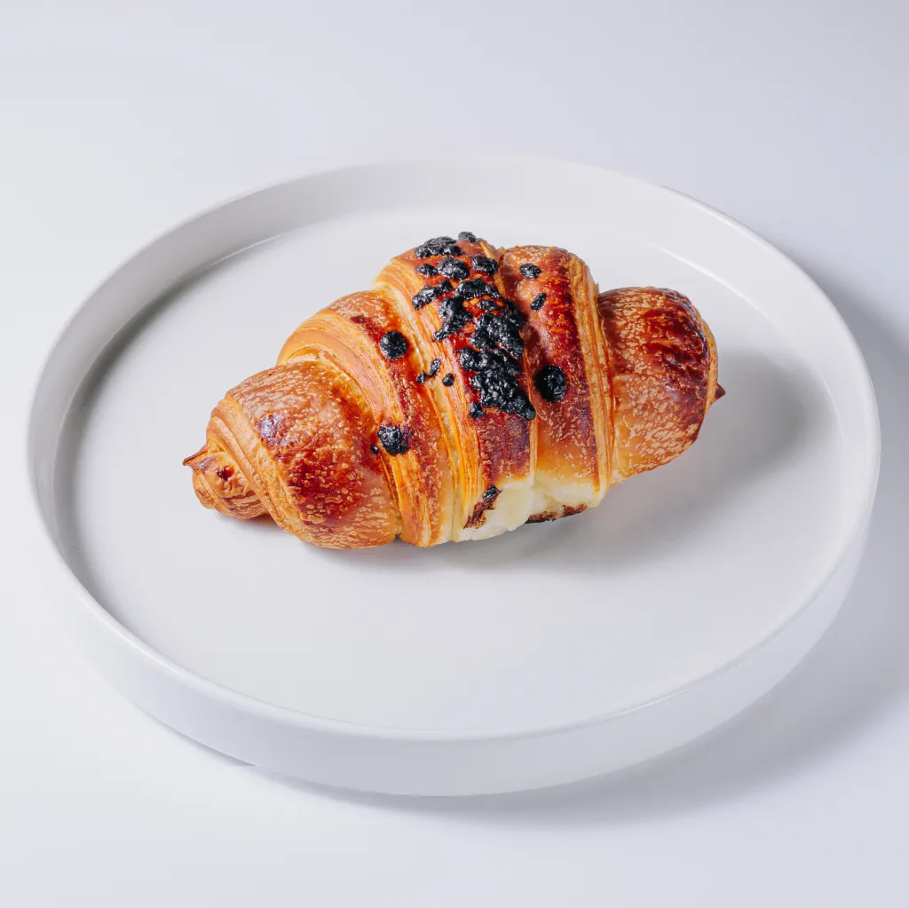 Круассан с шоколадом